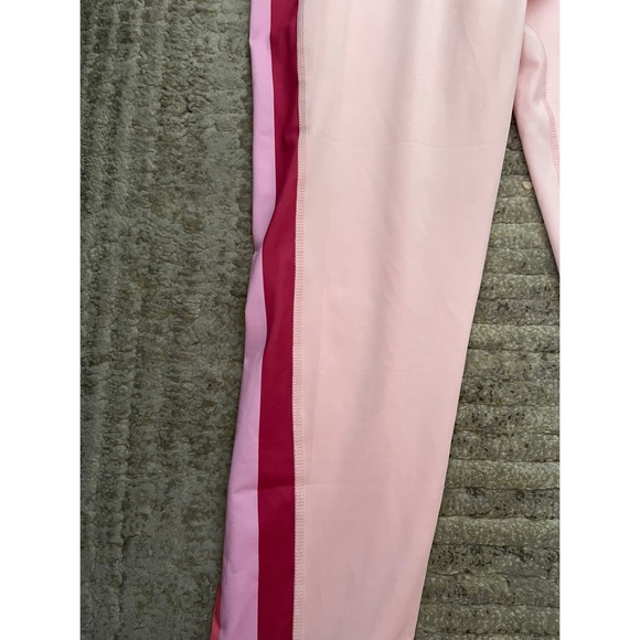 Pink and red workout bra and leggings size 2XL - Picture 3 of 3